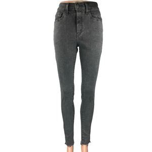 Levi's 720 High Rise Super Skinny Women's Black Raw Hem Denim Jeans Size 27